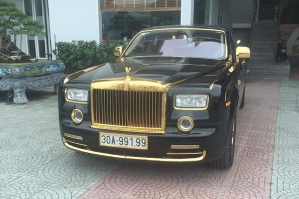 Mãn nhãn với Rolls-Royce Phantom Rồng có giá hàng chục tỉ